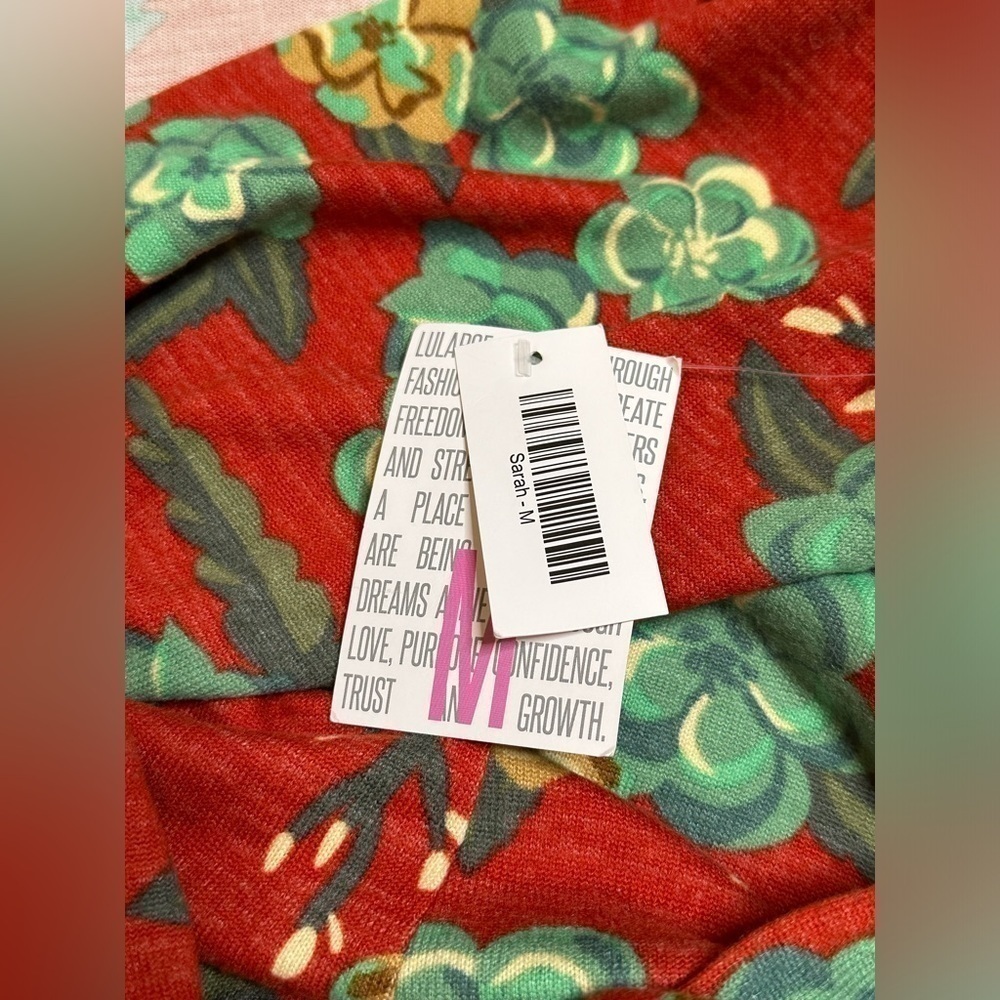 LuLaRoe Sarah Cardigan Size Medium - Picture 10 of 13